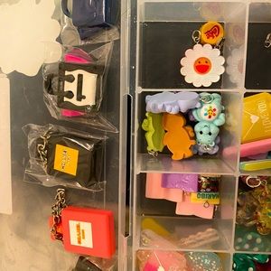 Designer purse charms they is 6 for $25